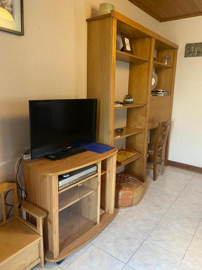 Superbe Appartement En Residence Avec Patio Villeneuve-lès-Maguelonne Exteriör bild